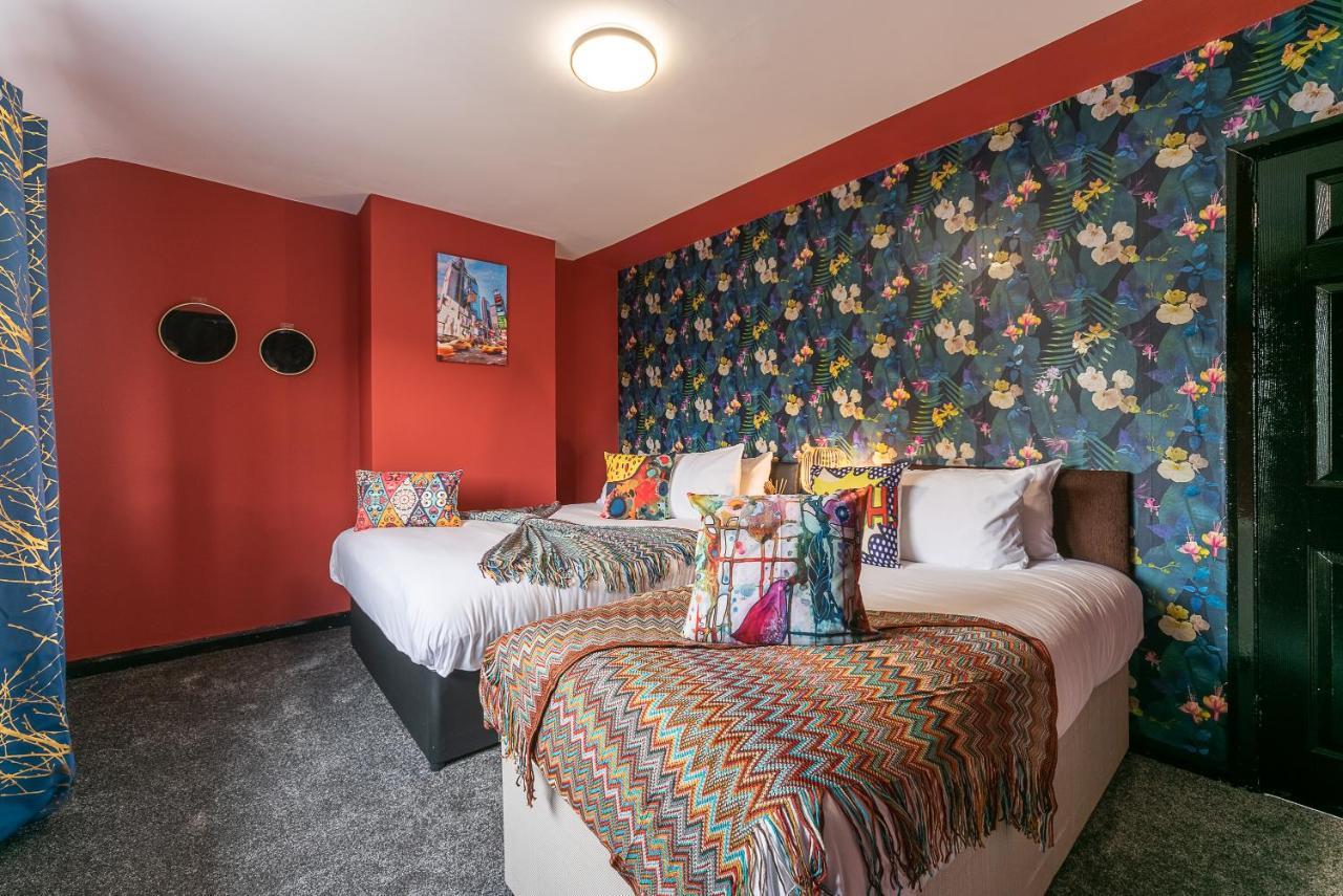 J'S Home Away From Home Fresh 2 Bedroom Garden Parking Кингстън ъпон Хъл Екстериор снимка